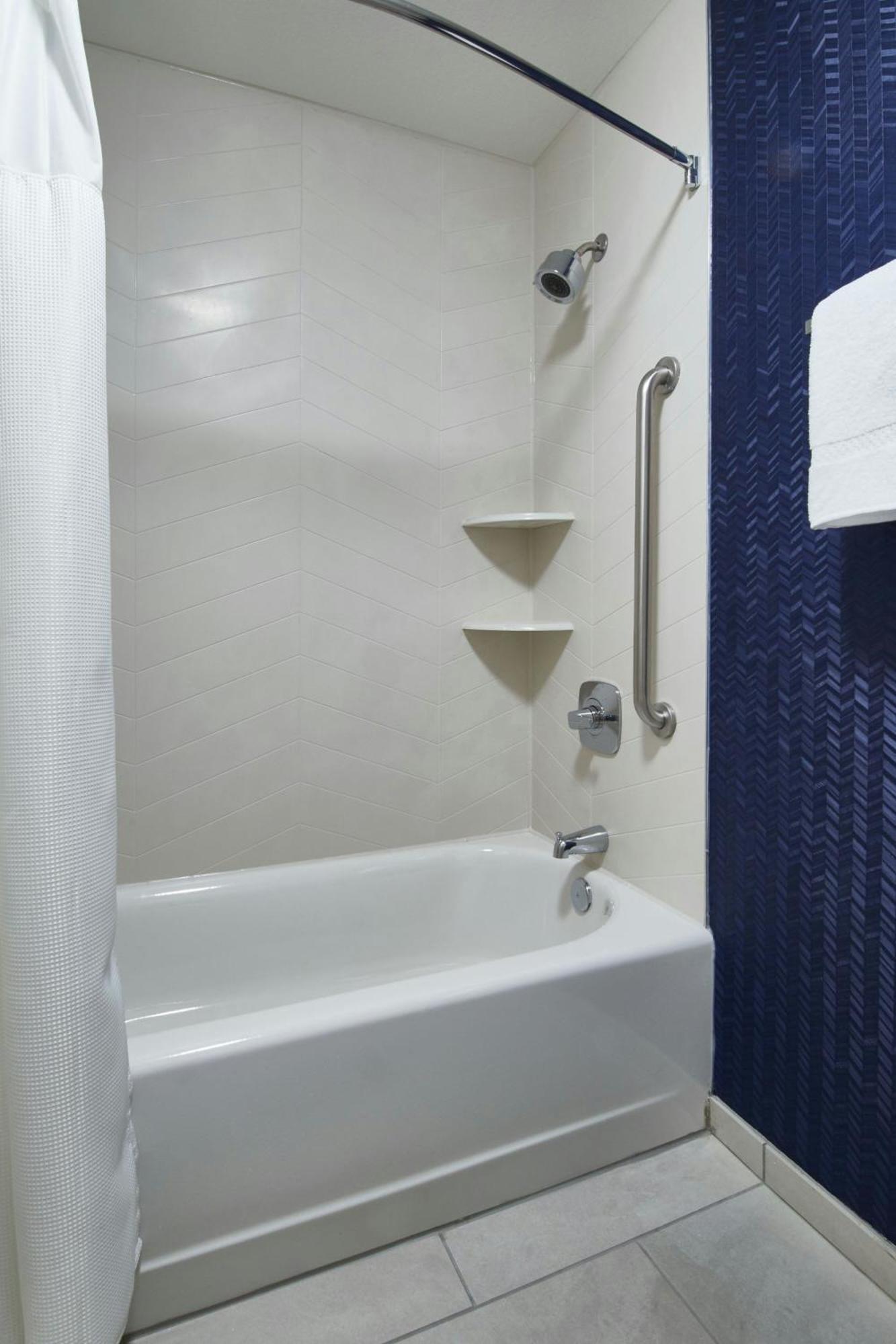 Fairfield Inn&Suites Detroit Livonia Buitenkant foto